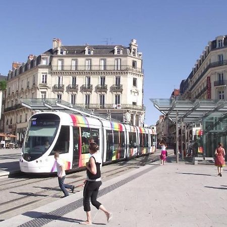 Apartament Studio Crimee Pour Deux Personnes Angers Zewnętrze zdjęcie